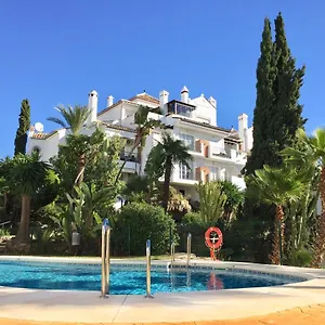 Acogedor, Tranquilo, Luminoso, Jardín Privado Apartamento