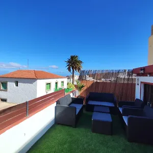 https://casa-luna-aguimes.in-canary-islands.com